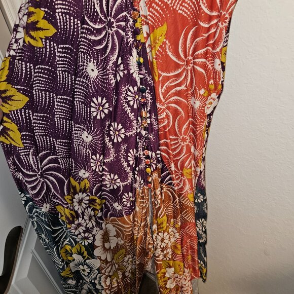 By Anthropologie V-Neck Flutter-Sleeve Buttoned Handkerchief Maxi Dress - Picture 7 of 9